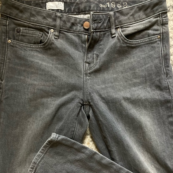 GAP 1969 Grey Skinny Jeans - Picture 2 of 4